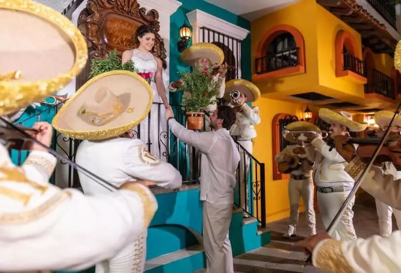 Playa Los Arcos Hotel Beach Resort & Spa