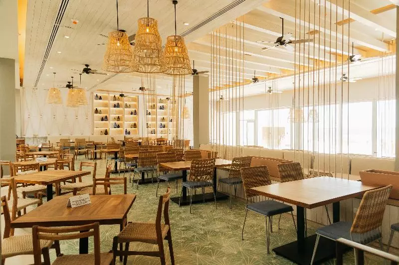 リゾートホテル Emporio Cancun Buy All Inclusive Option