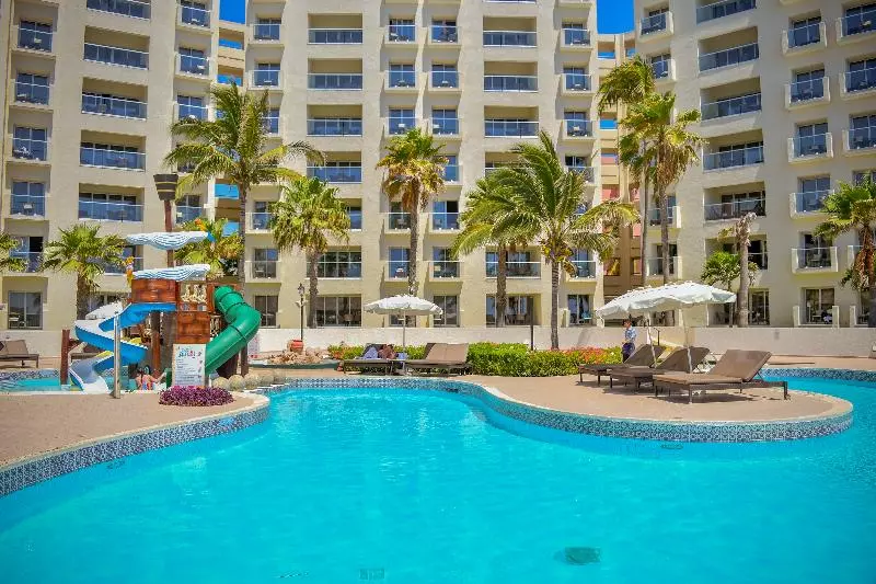 リゾートホテル Emporio Cancun Buy All Inclusive Option