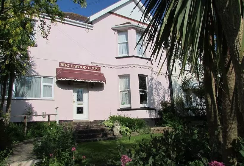 ベッドアンドブレックファースト Birchwood House
