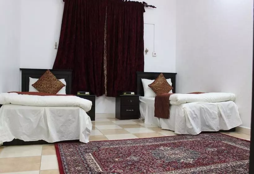 Al Eairy Furnished Apartments Al Baha 4