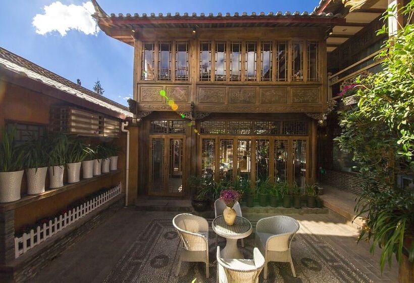 住宿加早餐 Hua Zhu Fansu Yunju Homestay