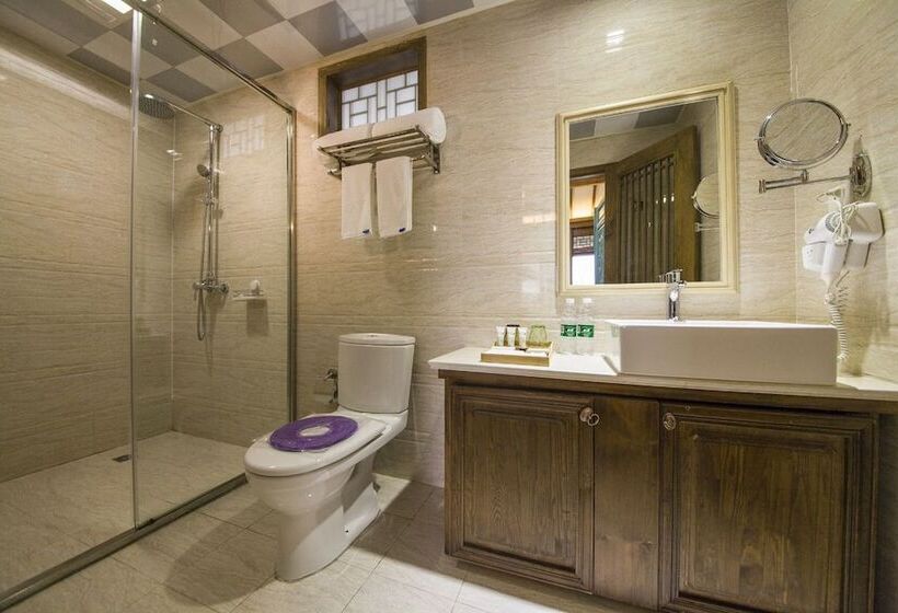 住宿加早餐 Hua Zhu Fansu Yunju Homestay