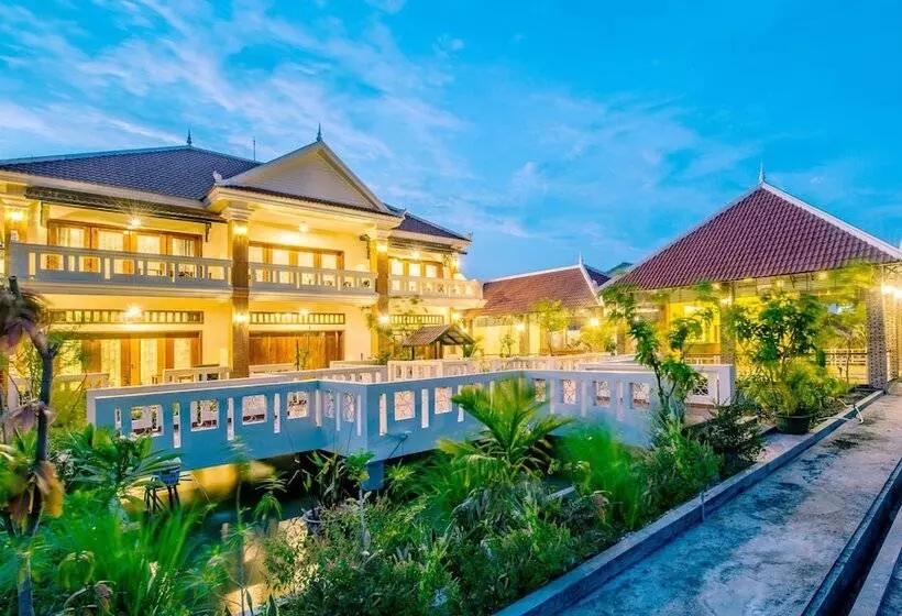 هتل Amour D  Angkor