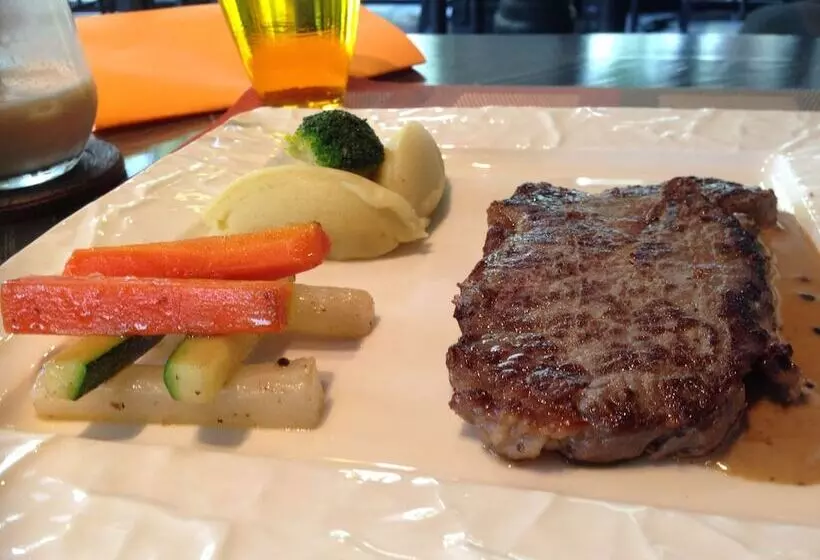 هتل Amour D  Angkor