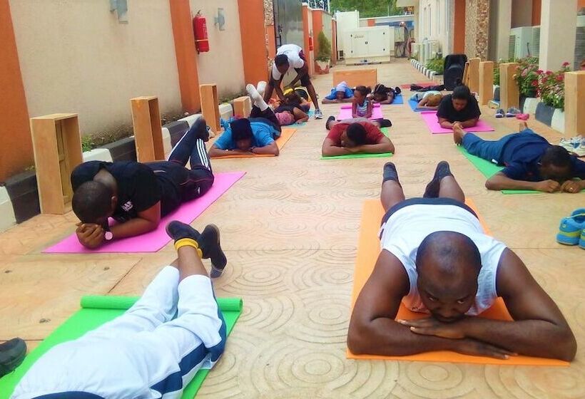 هتل Avital Suites And Resort