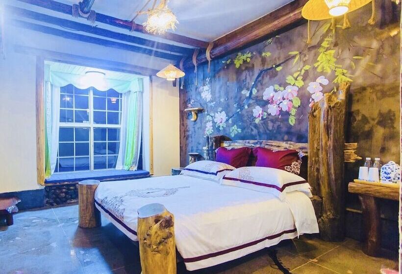 هتل Dielianhua Cowherd Inn Zhangjiajie