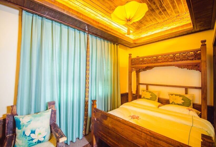 هتل Dielianhua Cowherd Inn Zhangjiajie