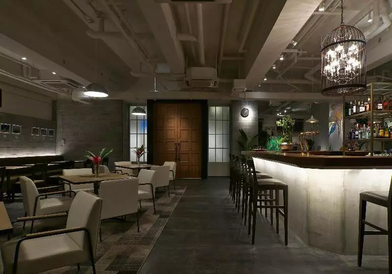 هتل Emerald Isle Ishigakijima