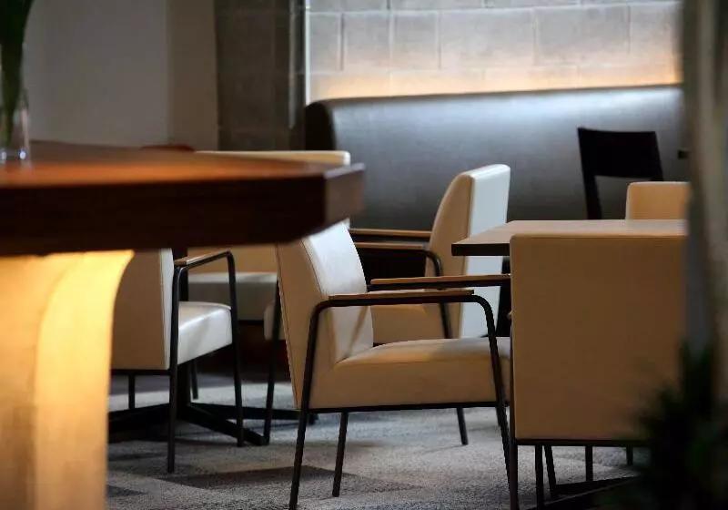 هتل Emerald Isle Ishigakijima