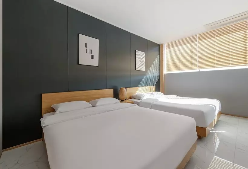 Hotelli La Terrace Club  N Villa