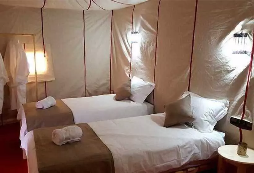 هتل Star Camp Lodge