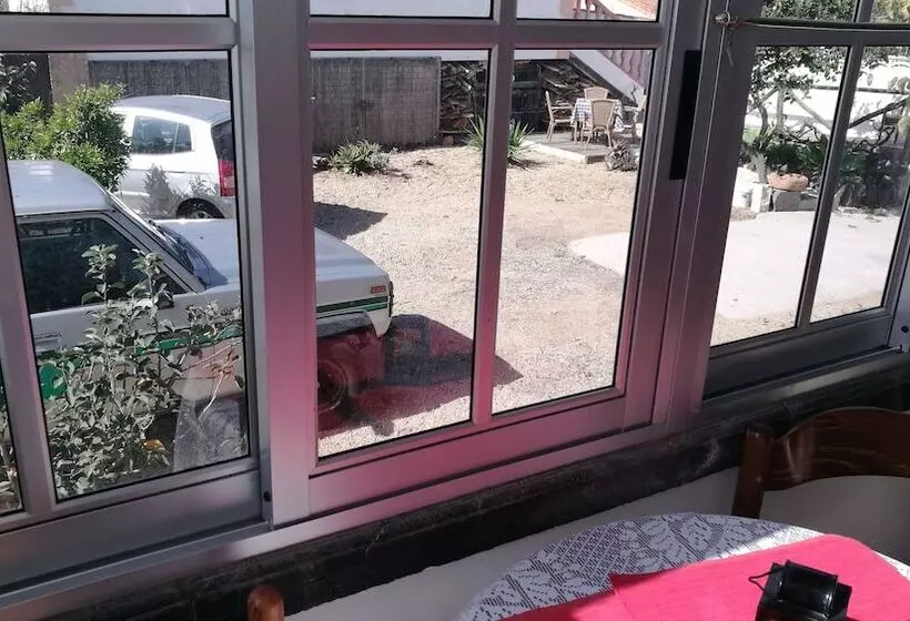 ペンション Holiday Home Emblema