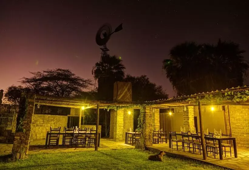 پانسیون Neuras Wine & Wildlife Estate