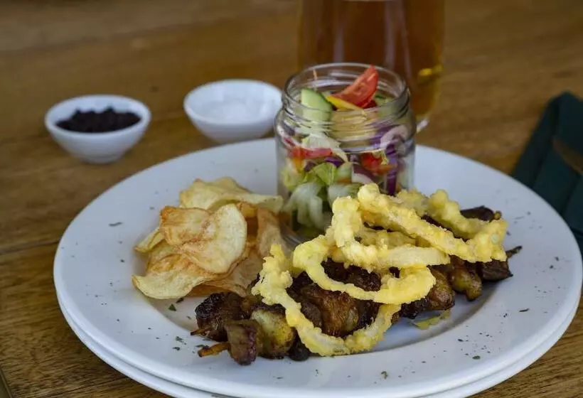 پانسیون Neuras Wine & Wildlife Estate