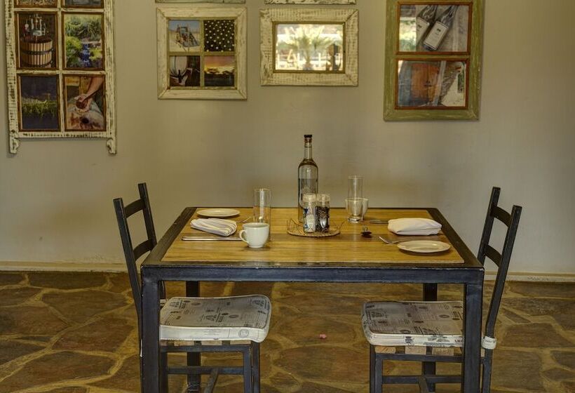 پانسیون Neuras Wine & Wildlife Estate