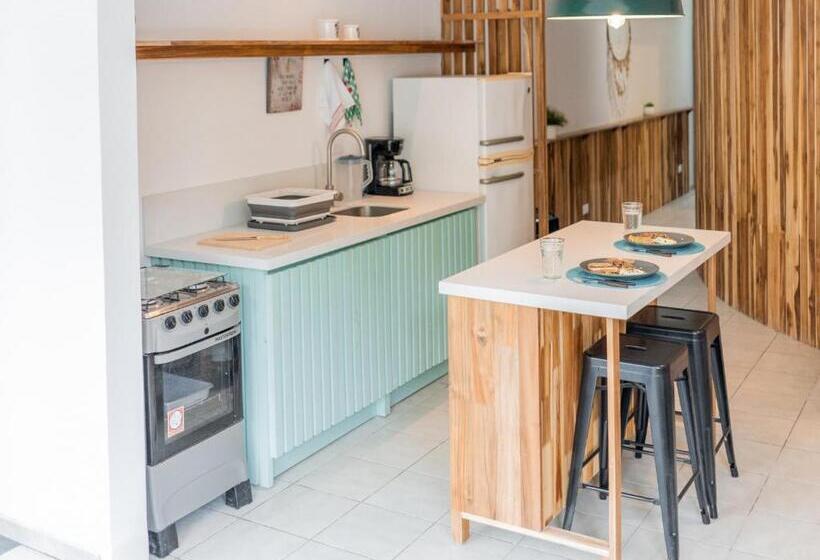 Plaza Royal Apartments