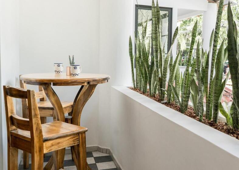 Plaza Royal Apartments