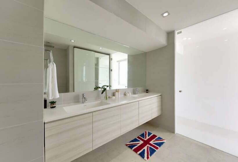 Villa Iroxa With Panoramic Sea View