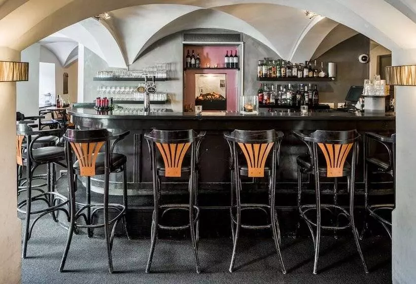 Hampshire Hotel    S Gravenhof Zutphen