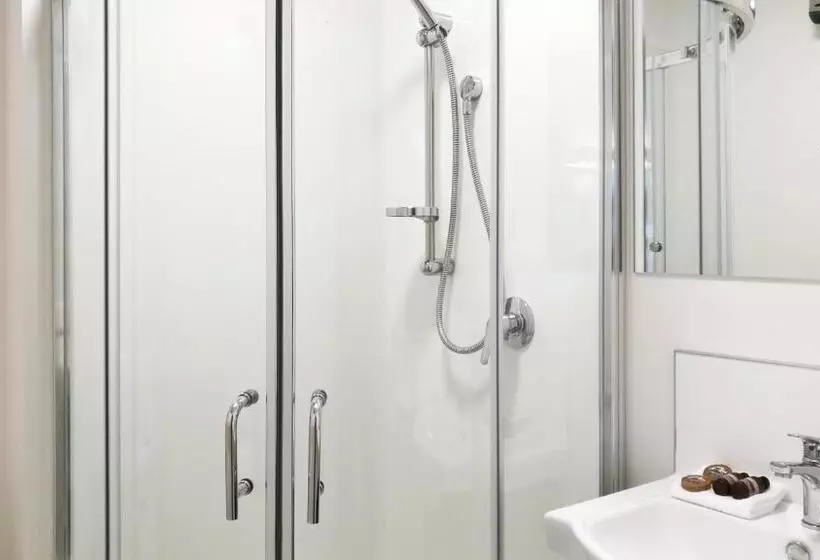 호텔 The Hibernian Studio Apartments   4 Latter Street