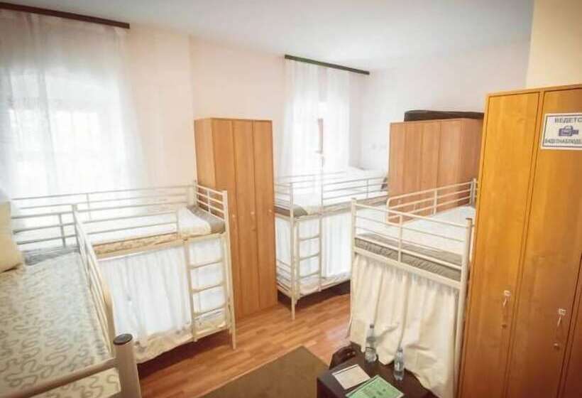 Hostel Kremlin Lights