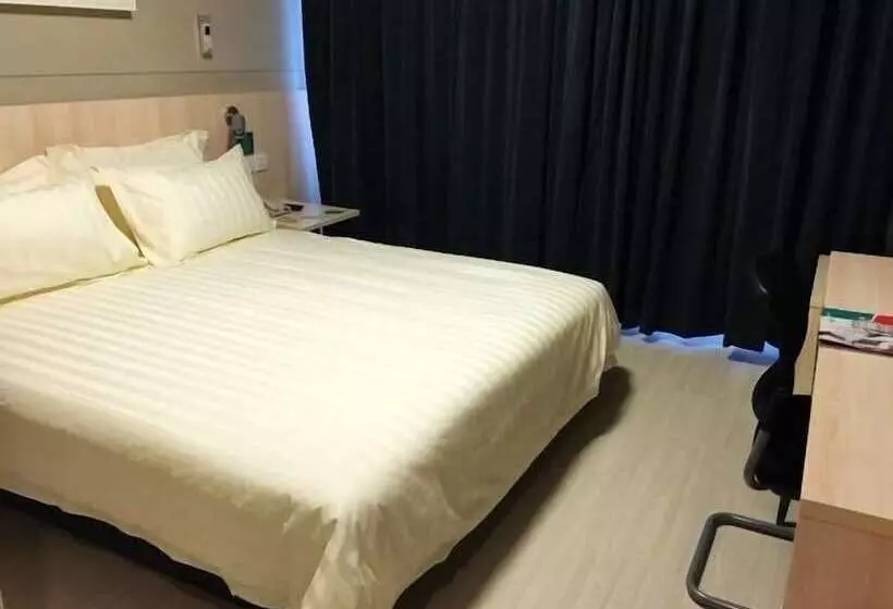 هتل Jinjiang Inn Tongliao Jianguo Road