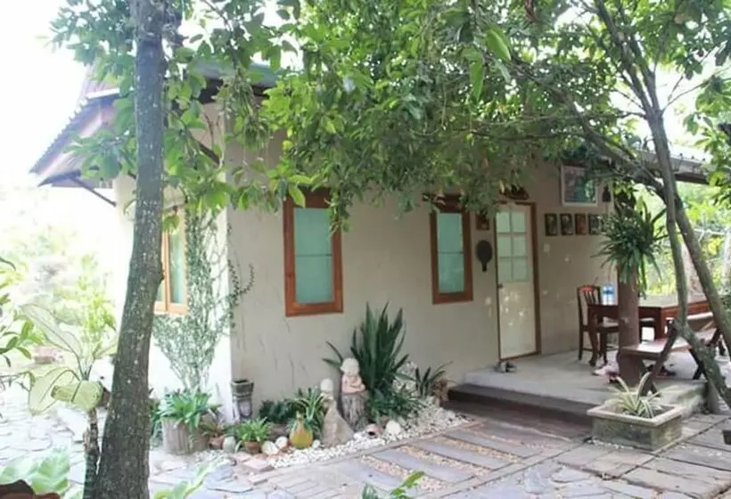 هتل Rai Lung Tui Homestay