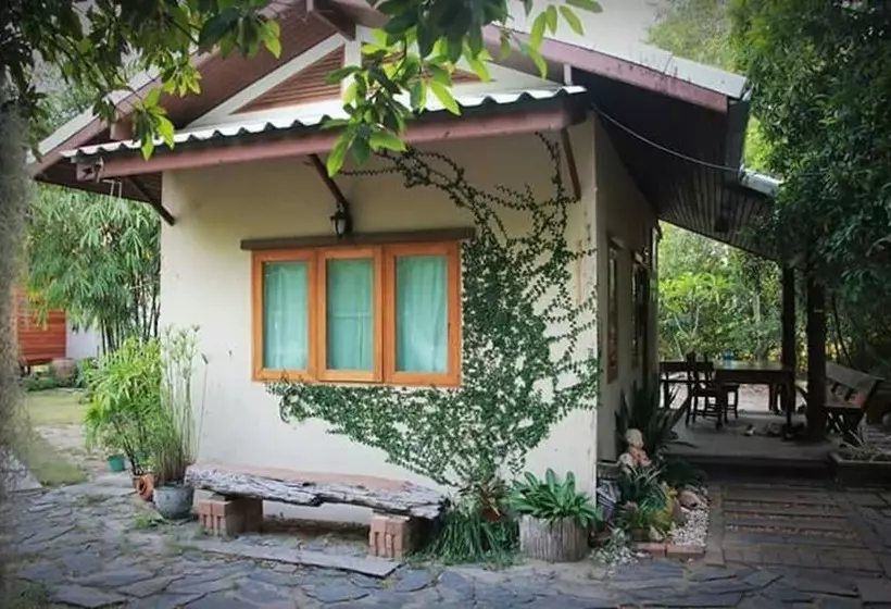 هتل Rai Lung Tui Homestay