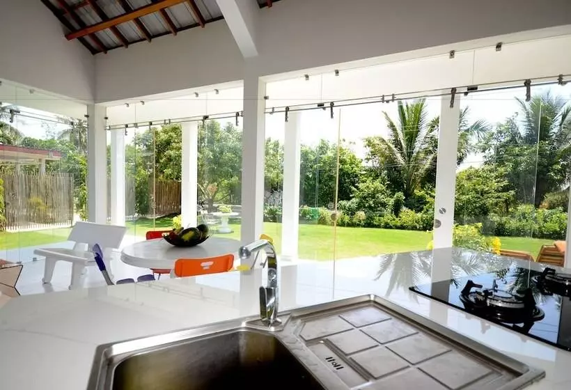 هتل The Durian Lodge At Mekong