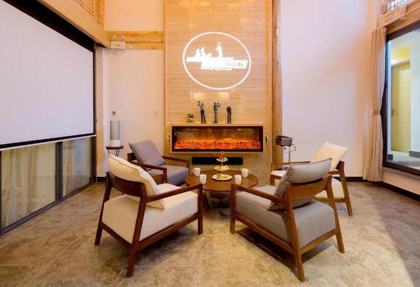 Lijiang Sunshine Nali Inn