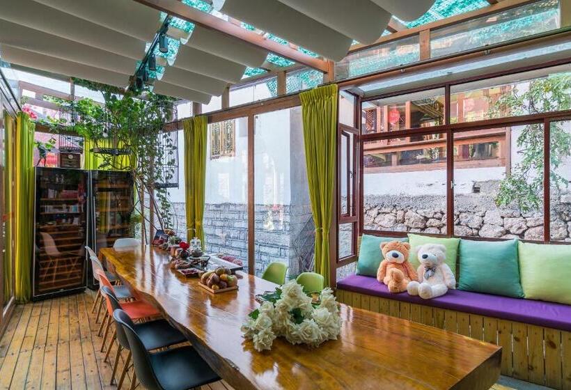 Lijiang Sunshine Nali Inn