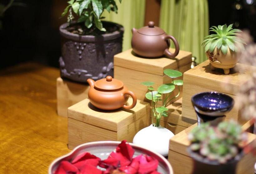 Lijiang Sunshine Nali Inn