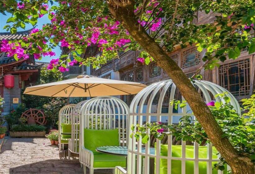 Lijiang Sunshine Nali Inn