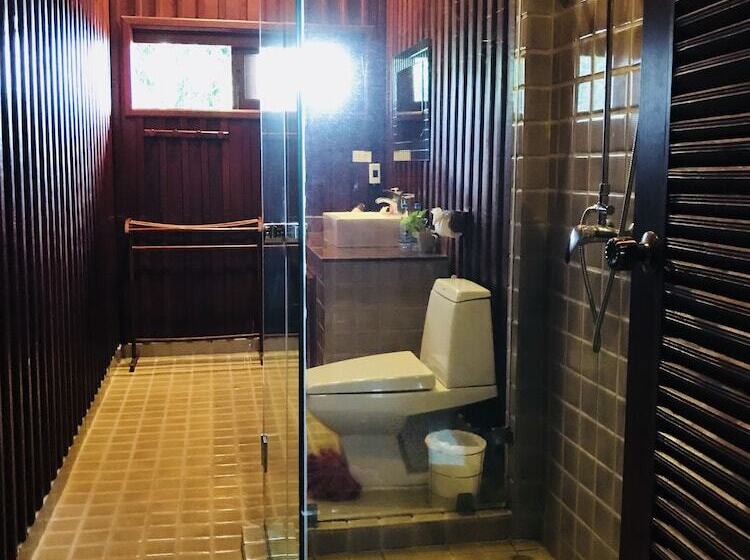 ペンション Erawan Villa