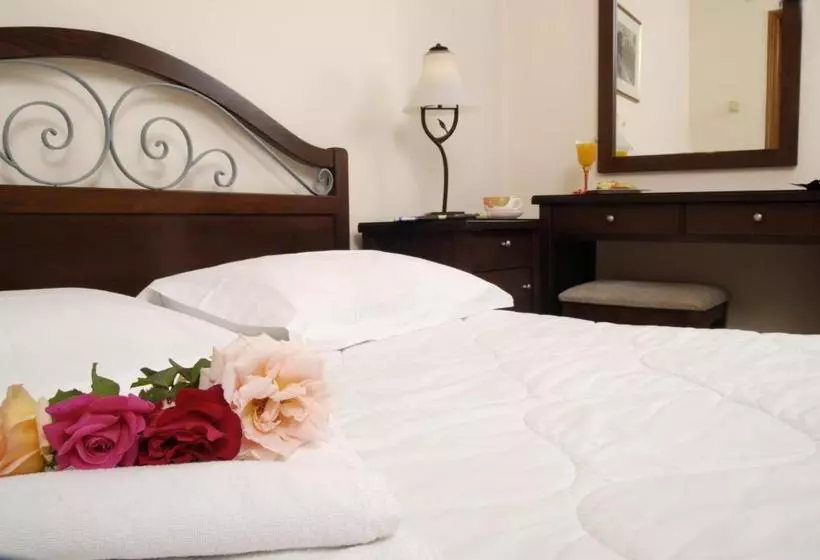 Majatalo Xenonas Chrisso