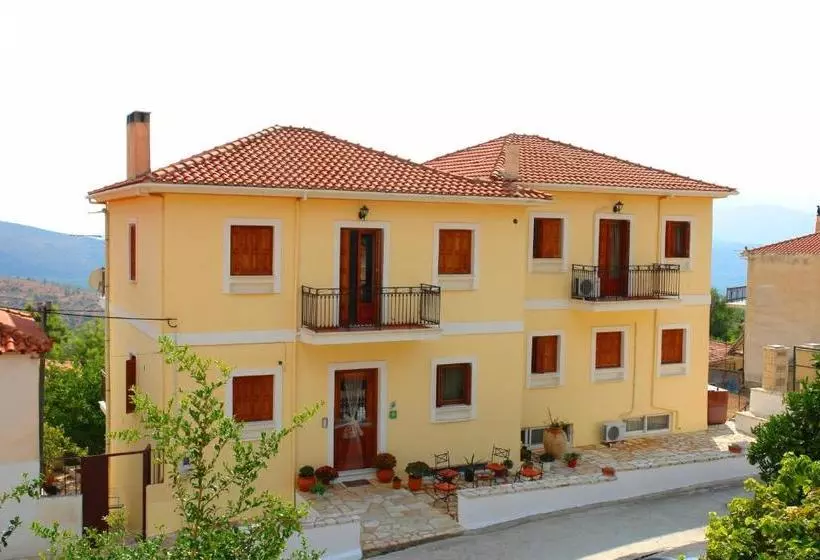 Majatalo Xenonas Chrisso