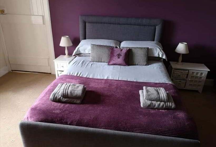 Shemore On Loch Lomond