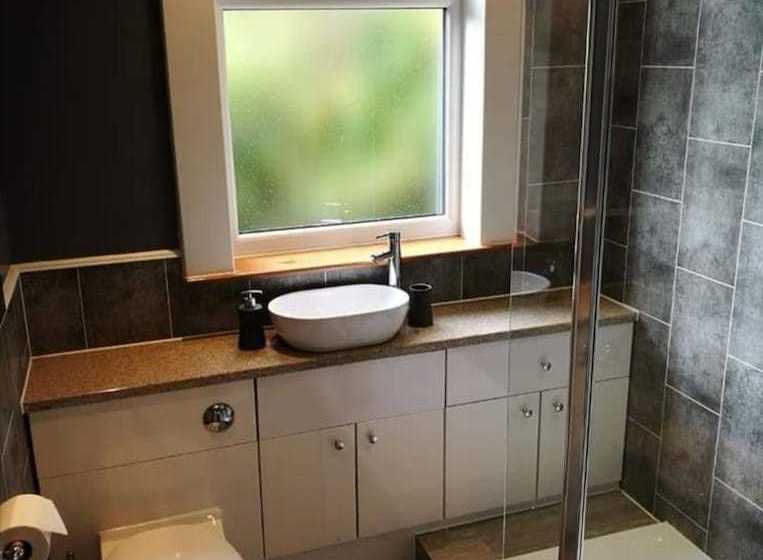 Shemore On Loch Lomond