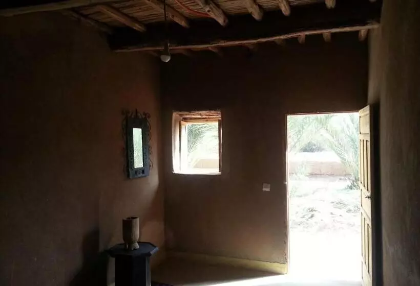 Aamiaismajoitus (B&B) Auberge La Palmeraie