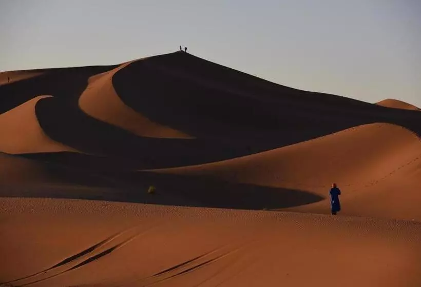 Aamiaismajoitus (B&B) Auberge La Palmeraie