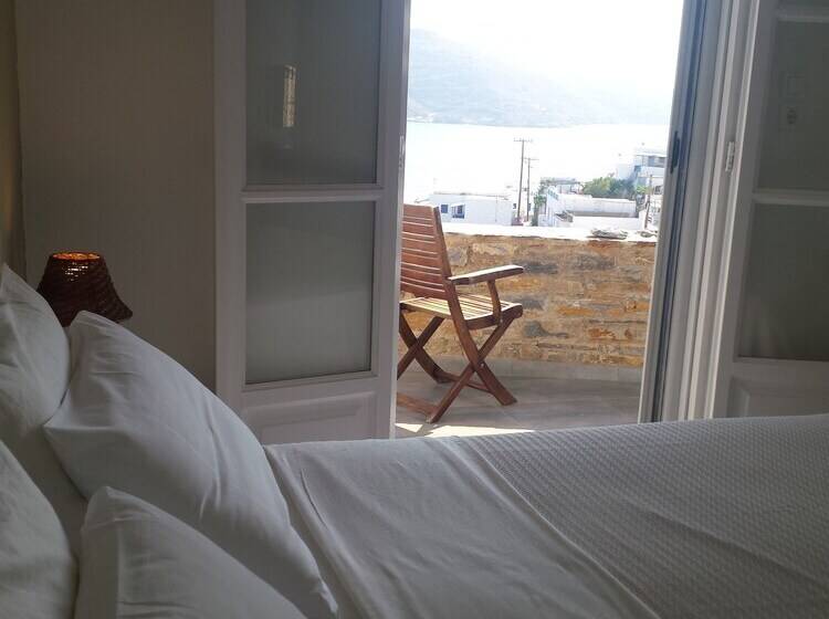 Diosmarini Studios & Apartments