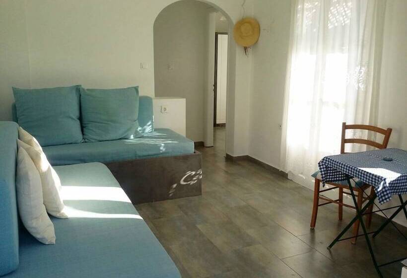 Diosmarini Studios & Apartments