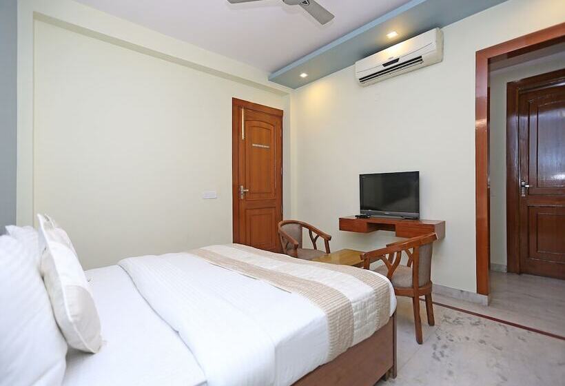 Отель Green Residency By Oyo Rooms