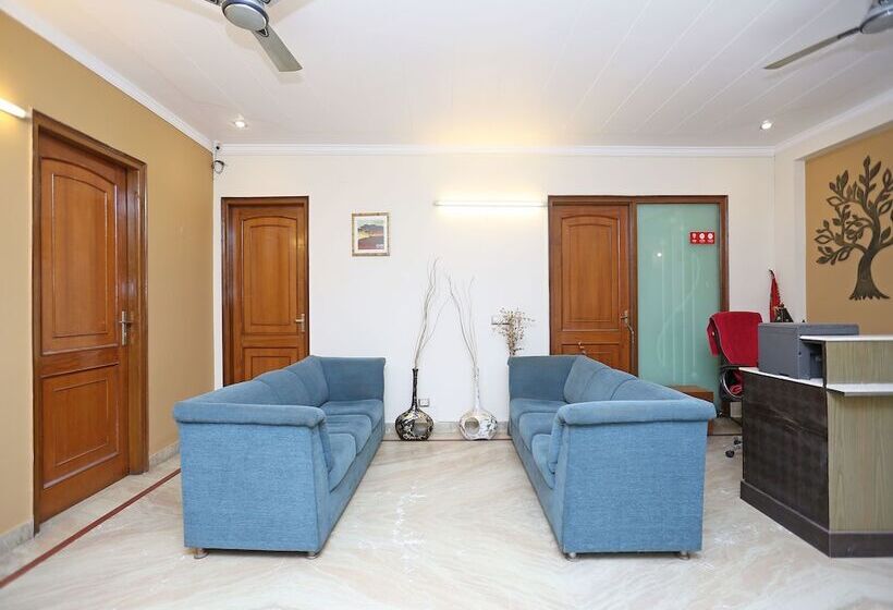 Отель Green Residency By Oyo Rooms