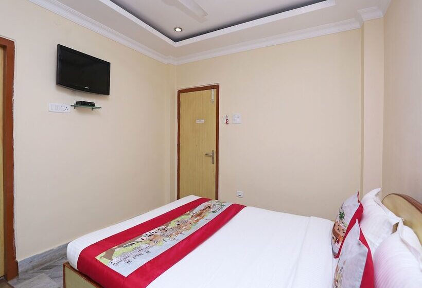 هتل Lisa Guest House