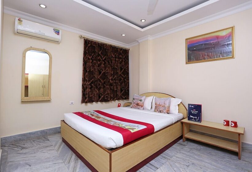 هتل Lisa Guest House