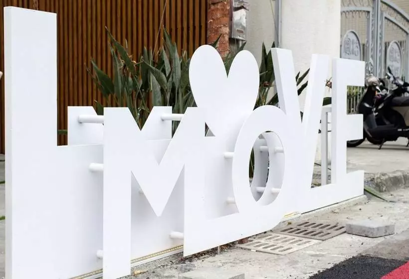 هتل Move Resort & Spa
