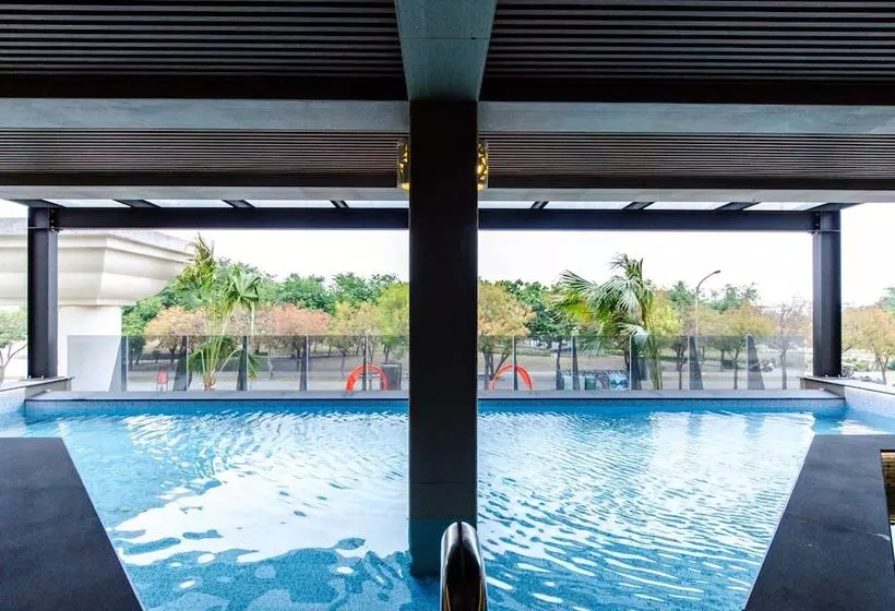 هتل Move Resort & Spa
