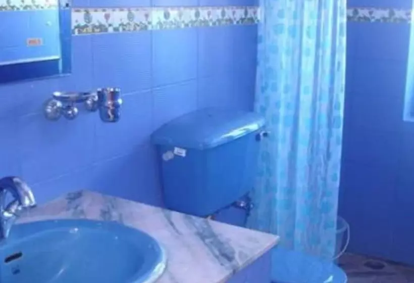 هتل Nezer Homestay